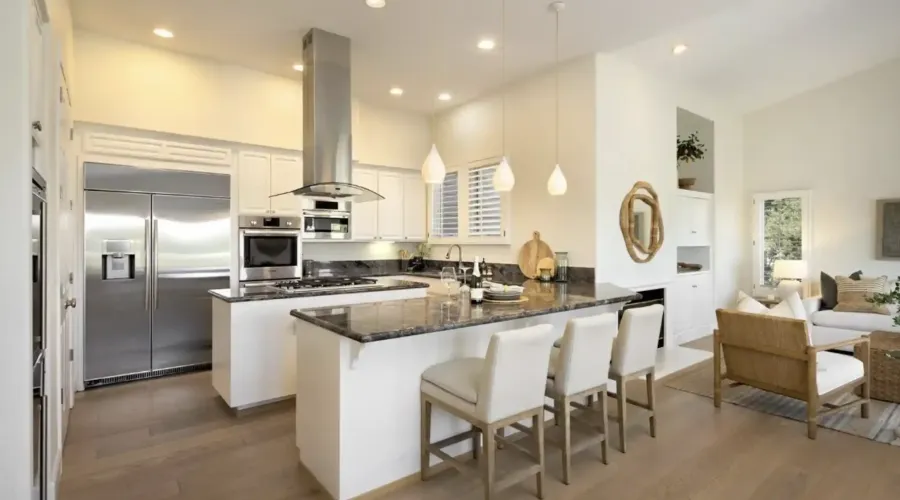 100 Monterey Dr, Tiburon, California, United States, 5 Bedrooms Bedrooms, ,4.5 BathroomsBathrooms,Residential,For Sale,1946443